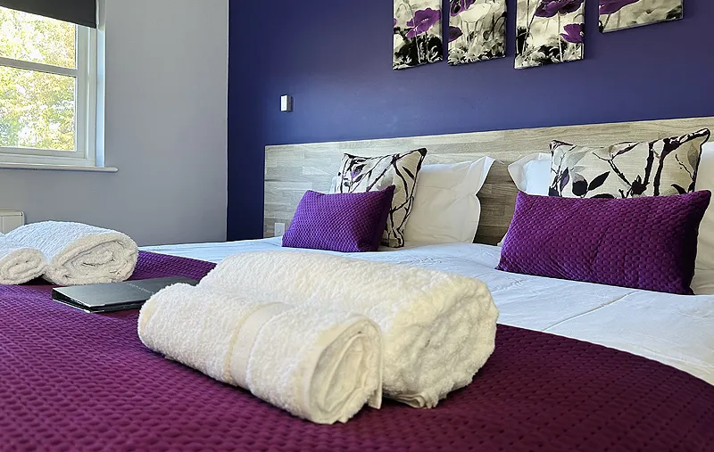 Singles, Twins and Superkings
